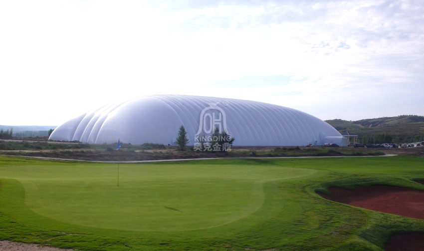 內(nèi)蒙古鄂爾多斯市一通綜合運(yùn)動館氣膜